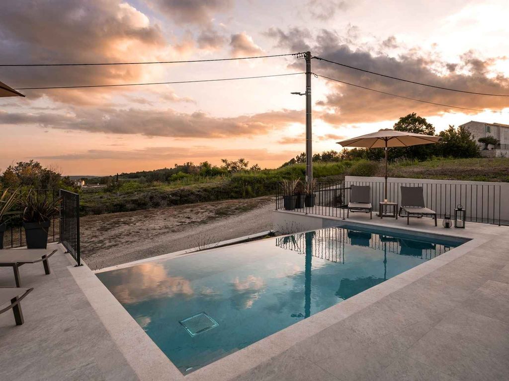 Villa mit Pool