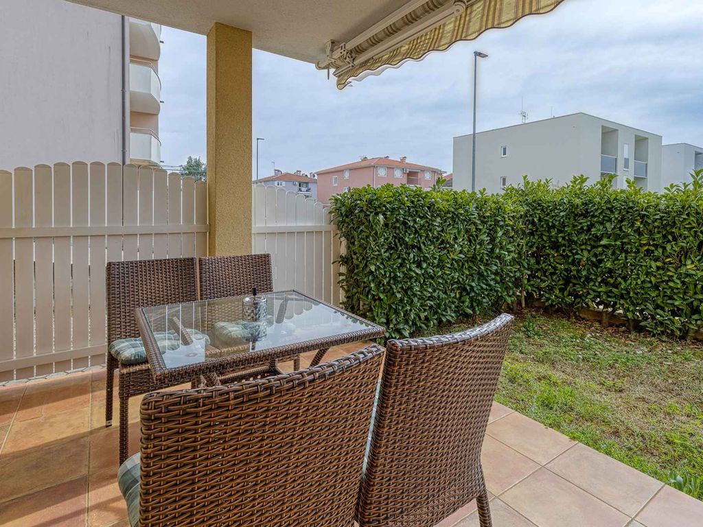 Ferienwohnung mit Terrasse und Klimaanlage