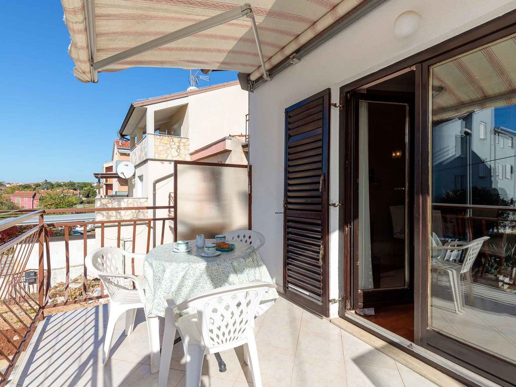 Ferienwohnung mit Klima und Balkon