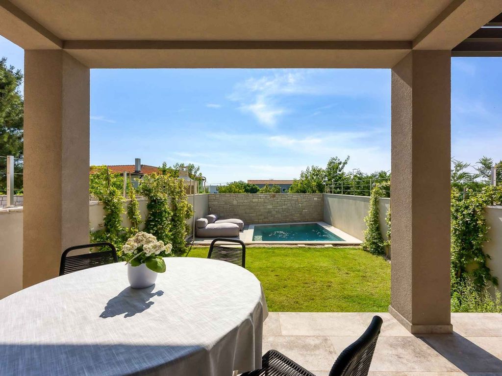 Villa mit Privatpool