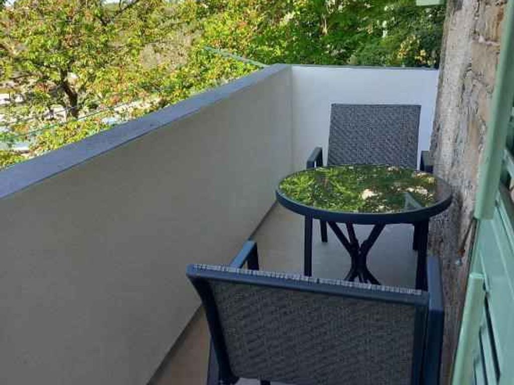Ferienwohnung mit Klimaanlage und Garten