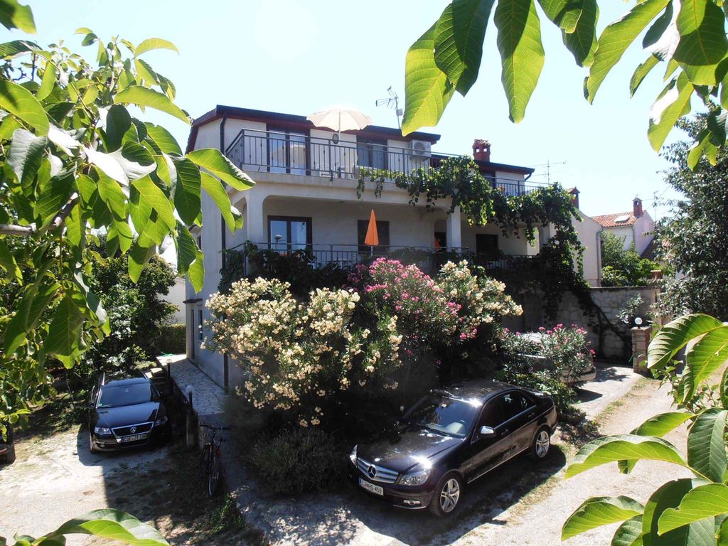 Ferienwohnung mit Terrasse
