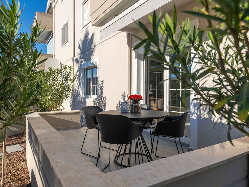 Ferienwohnung mit Terrasse und Klimaanlage