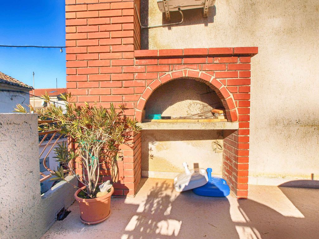 Ferienwohnung mit Klimaanlage und Terrasse