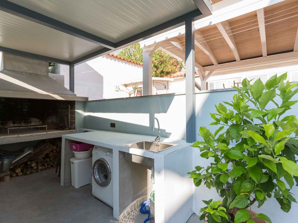 Studio mit Klimaanlage und Terrasse