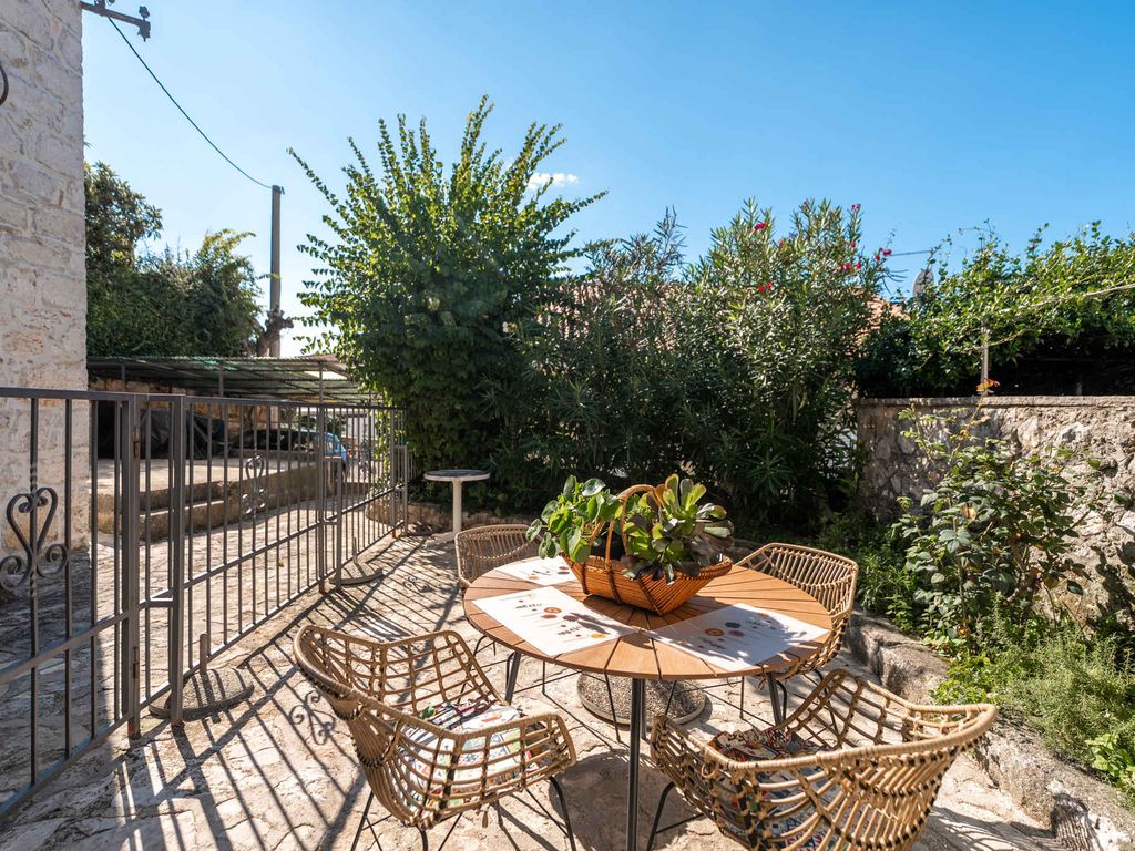 Ferienhaus nur 100m vom Meer