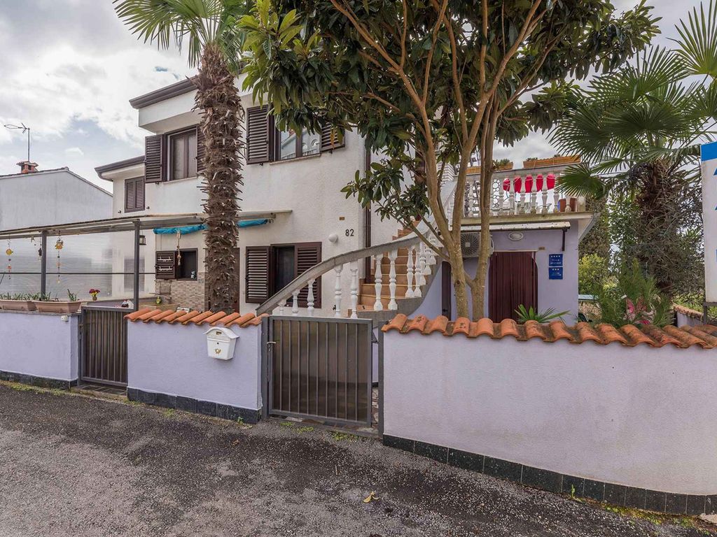 Studio mit Terrasse und Klimaanlage