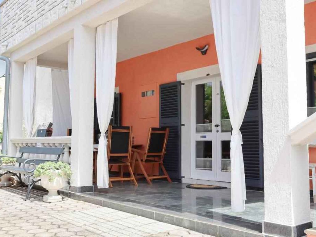 Ferienwohnung mit Meerblick und Klimaanlage