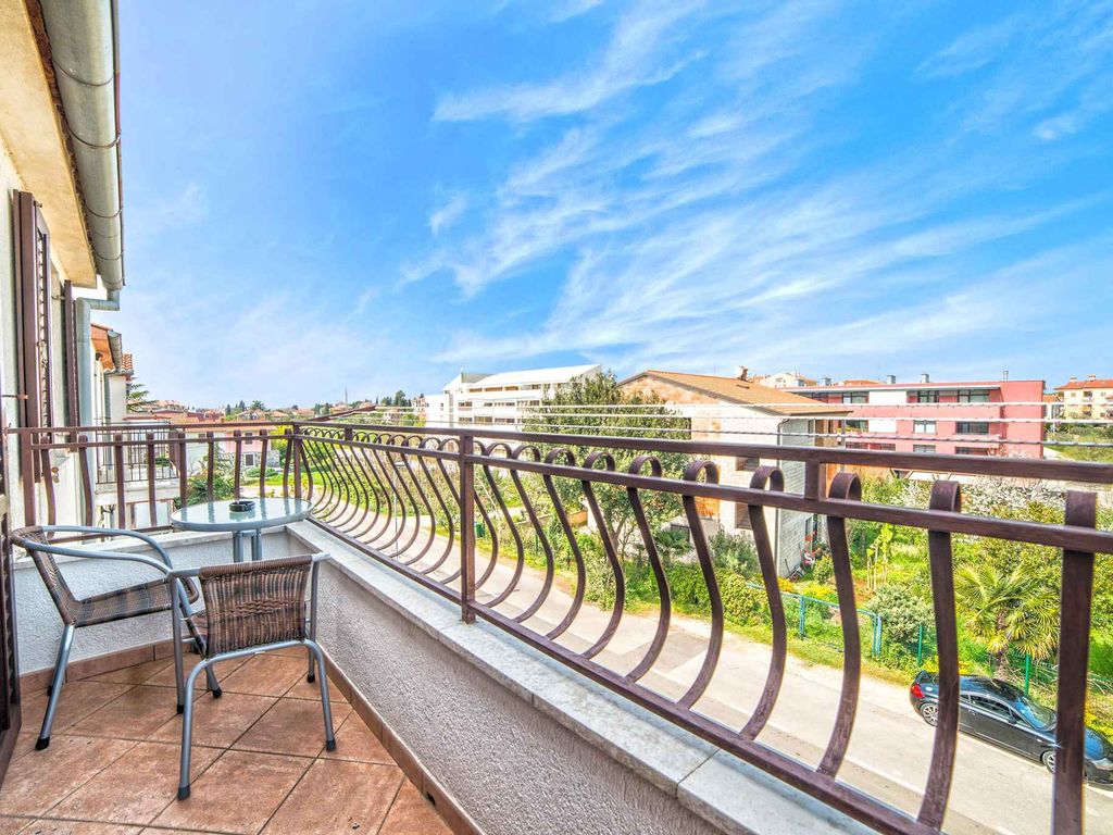 Ferienwohnung mit Klimaanlage und Balkon