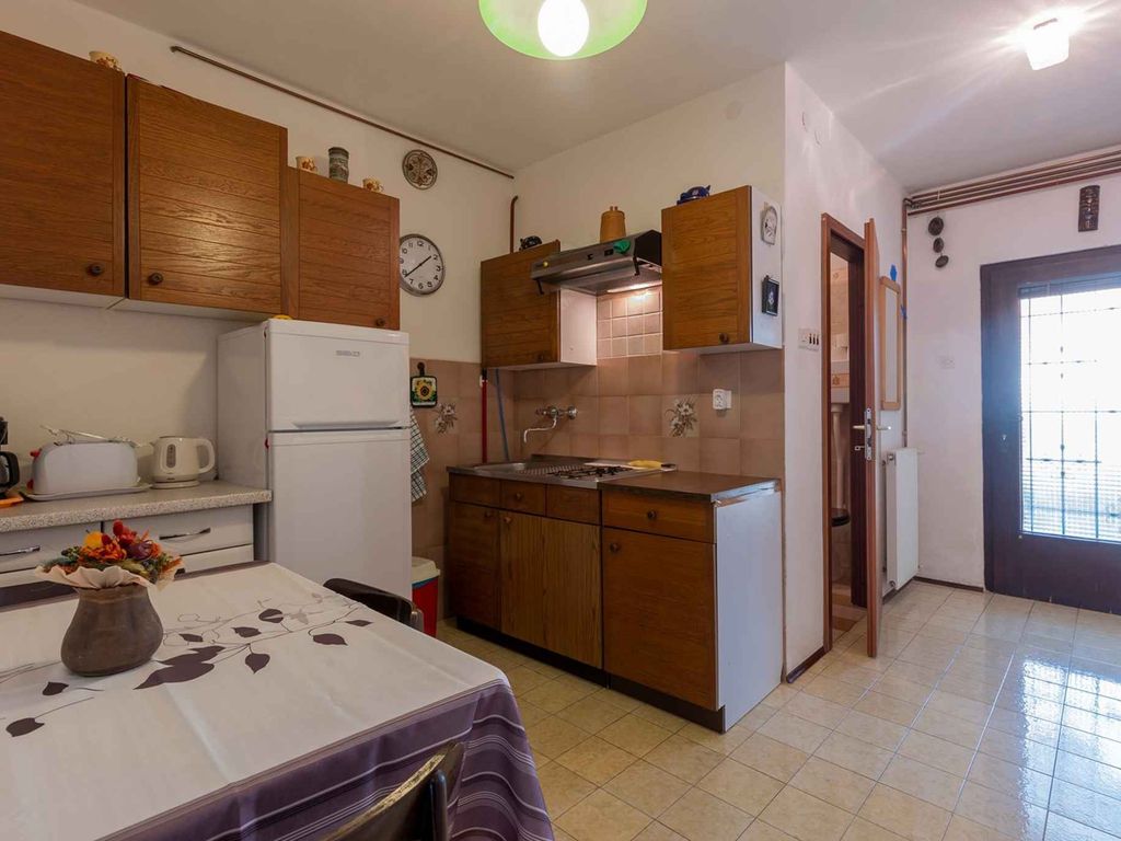 Ferienwohnung mit Klimaanlage und Terrasse