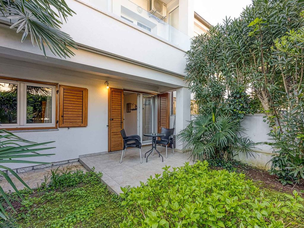 Ferienwohnung mit Klimaanlage und Terrasse