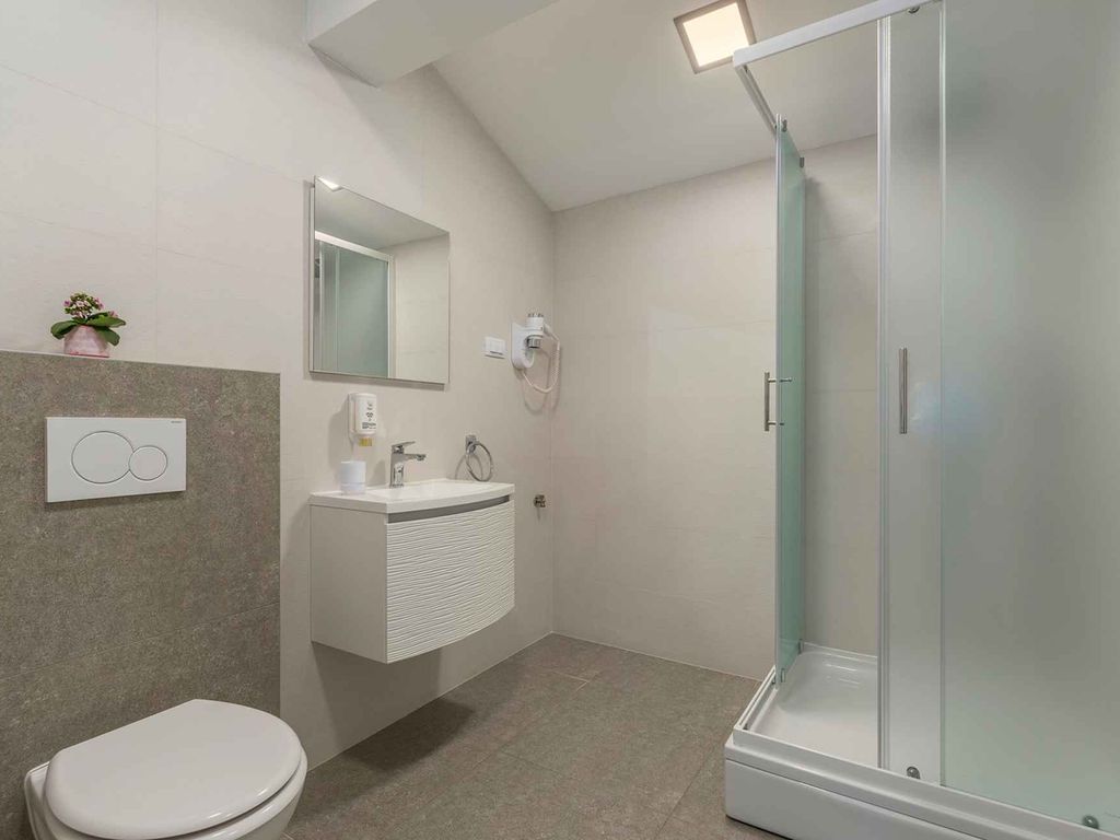 Modernes Studio-Apartment mit Frühstück in toller Lage in Rovinj
