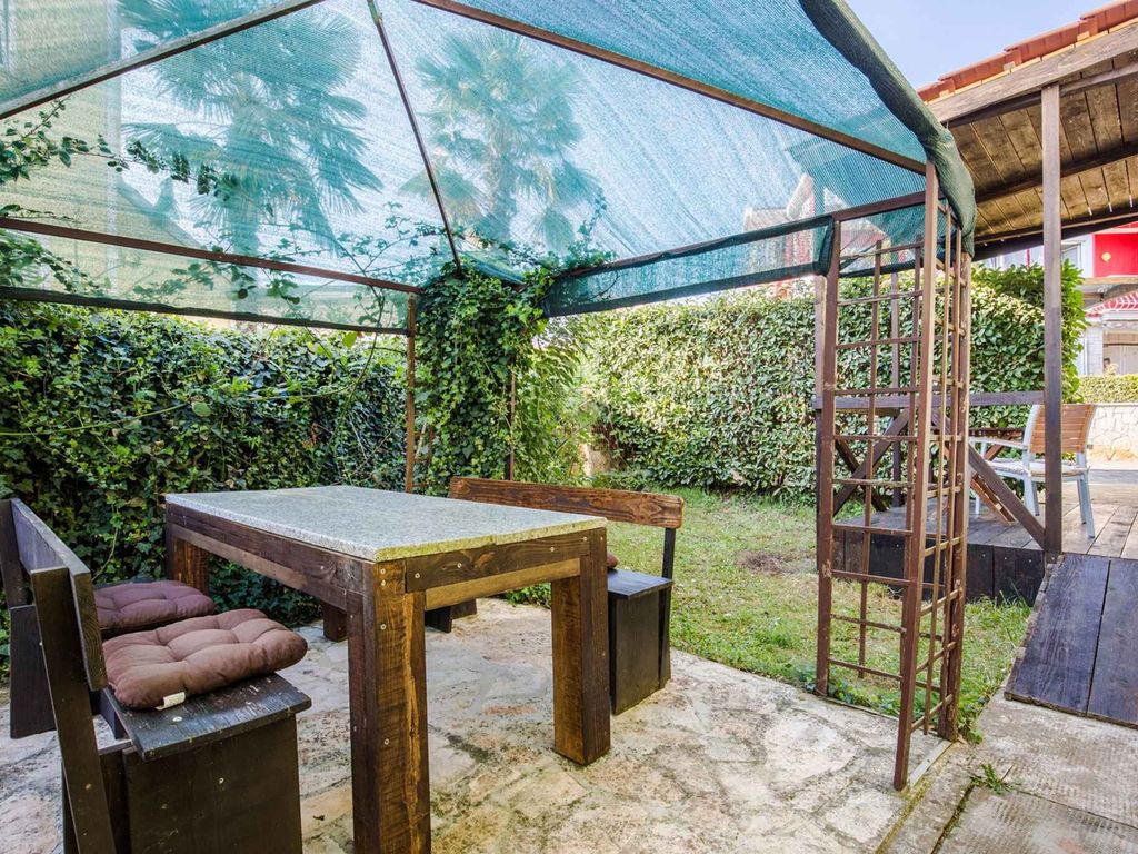 Ferienwohnung mit Terrasse