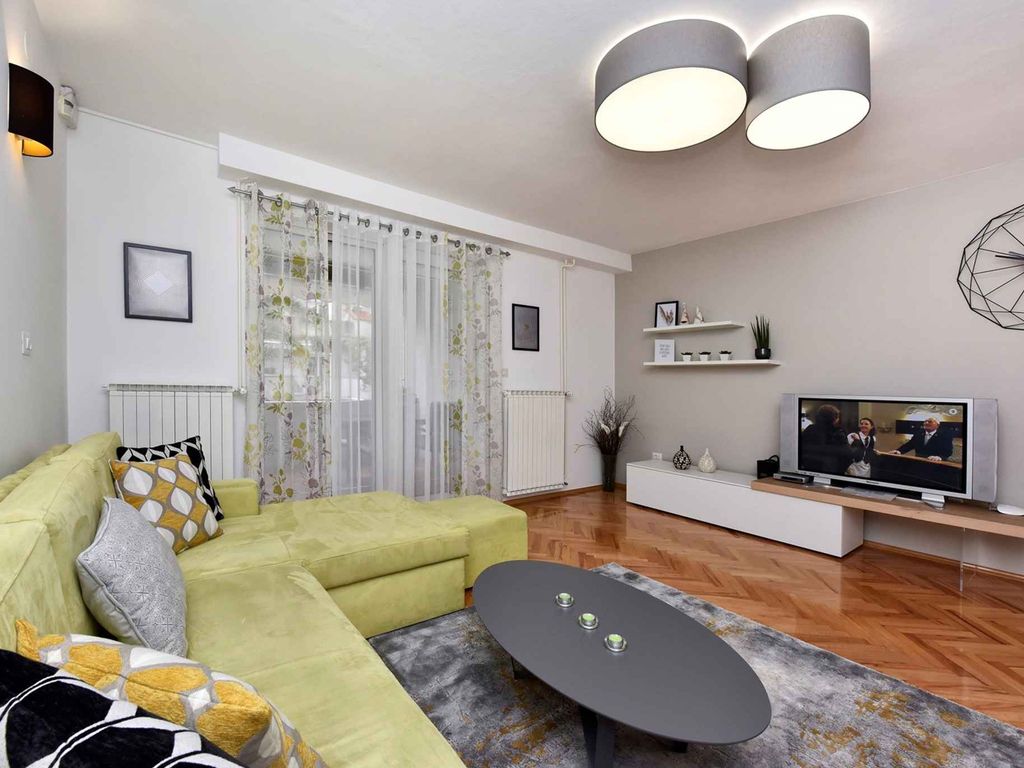 Ferienwohnung mit Klimaanlage und Terrasse