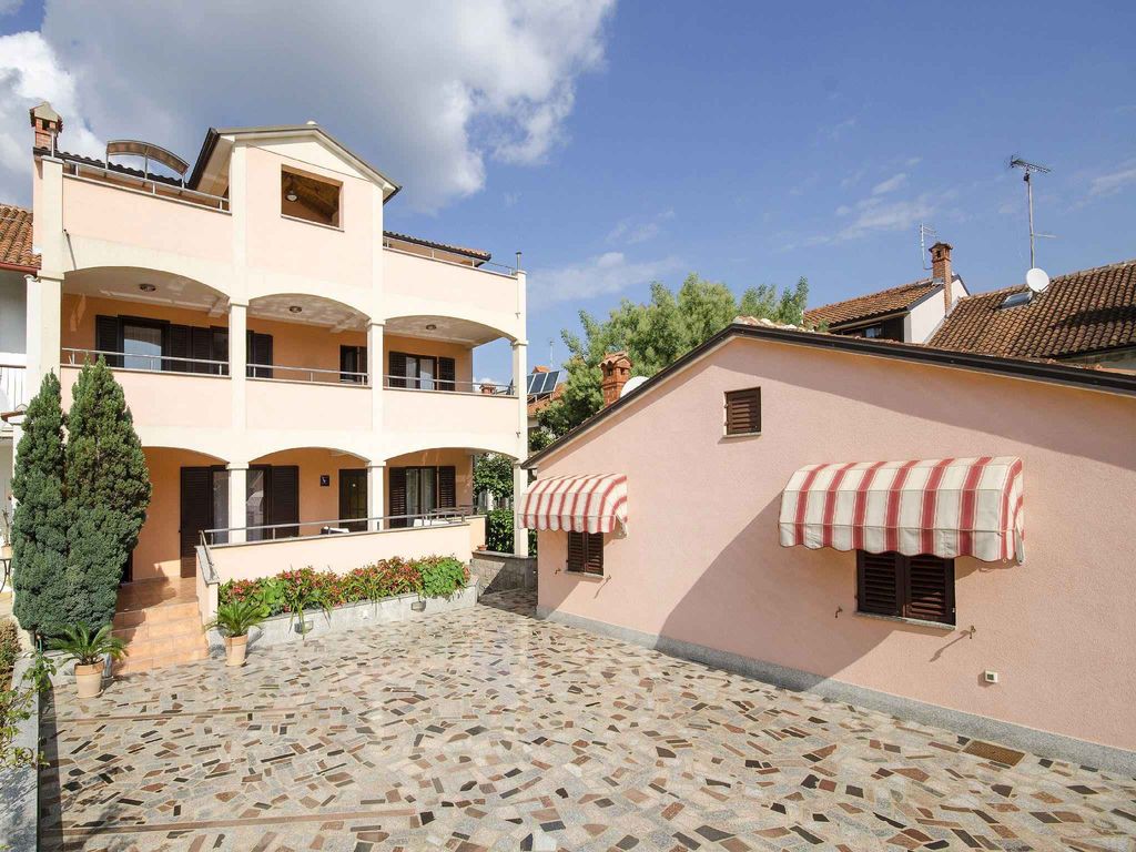Ferienwohnung mit Balkon
