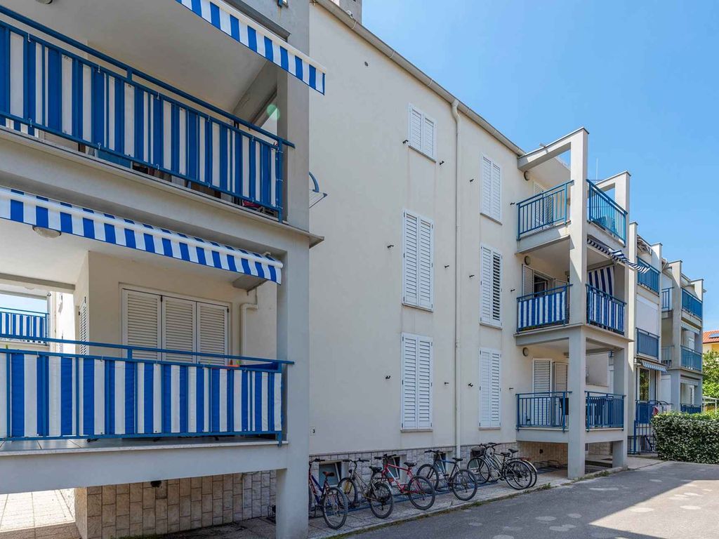 Ferienwohnung mit Balkon und Klimaanlage