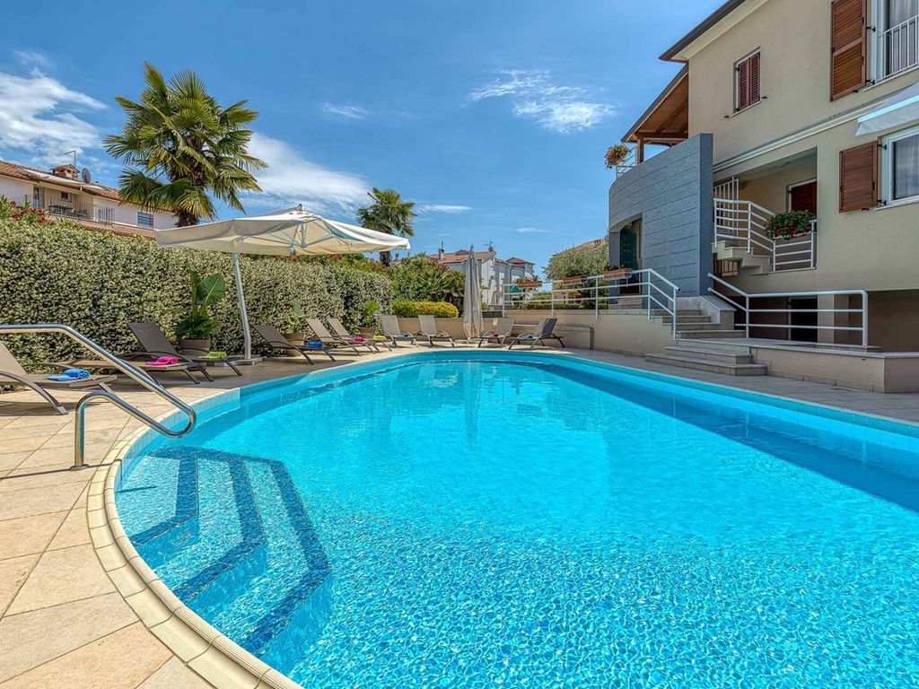 Ferienwohnung mit Klimaanlage und Pool