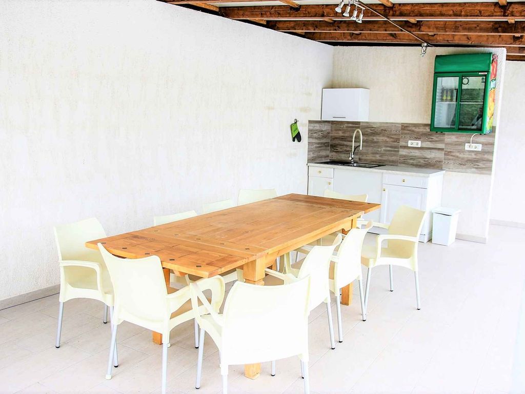Ferienwohnung mit Klimaanlage und Pool