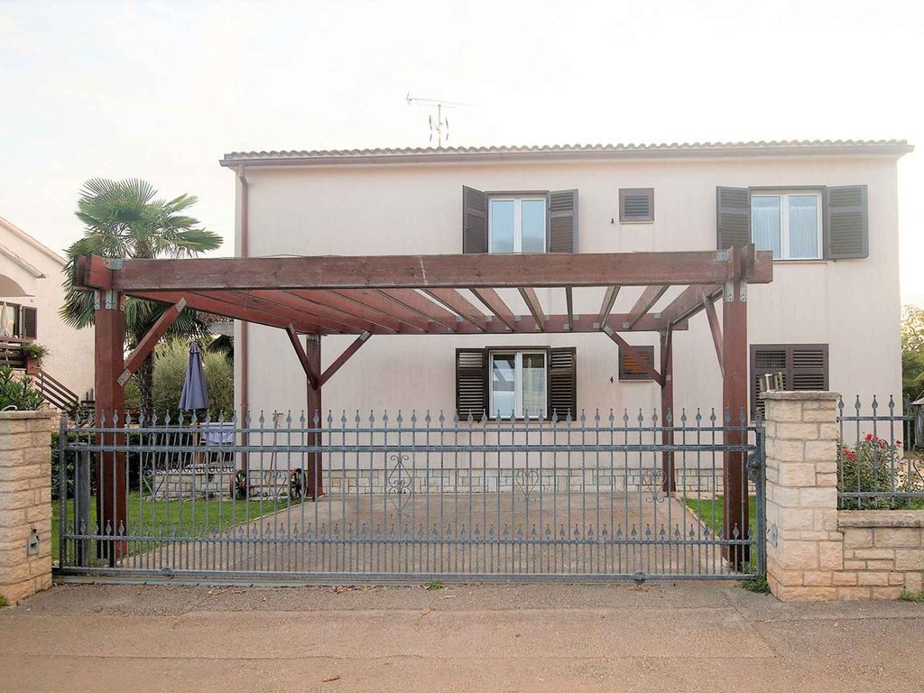 Ferienwohnung mit Terrasse