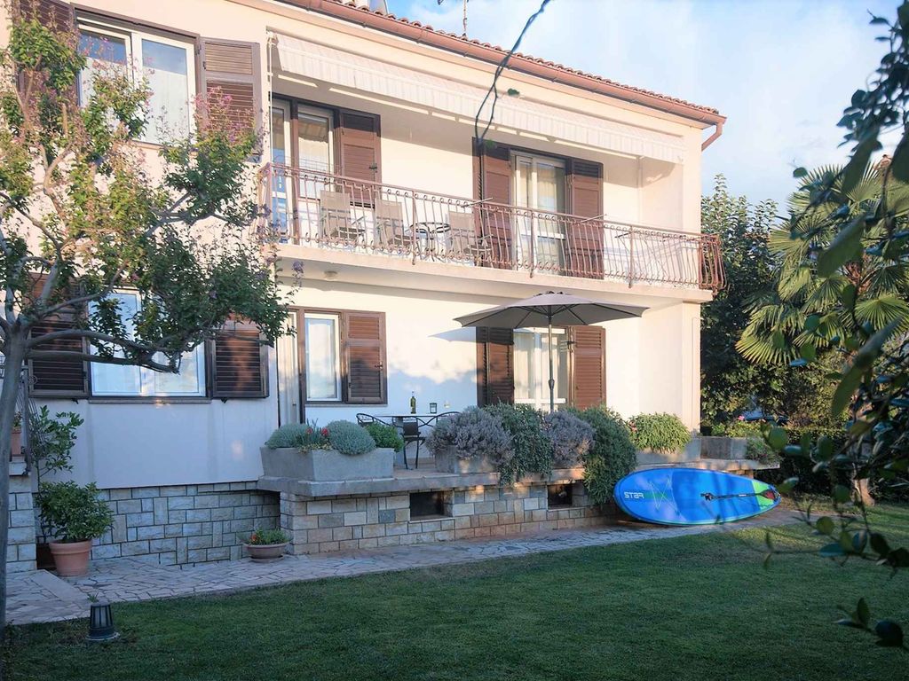 Ferienwohnung mit Klimaanlage und Terrasse