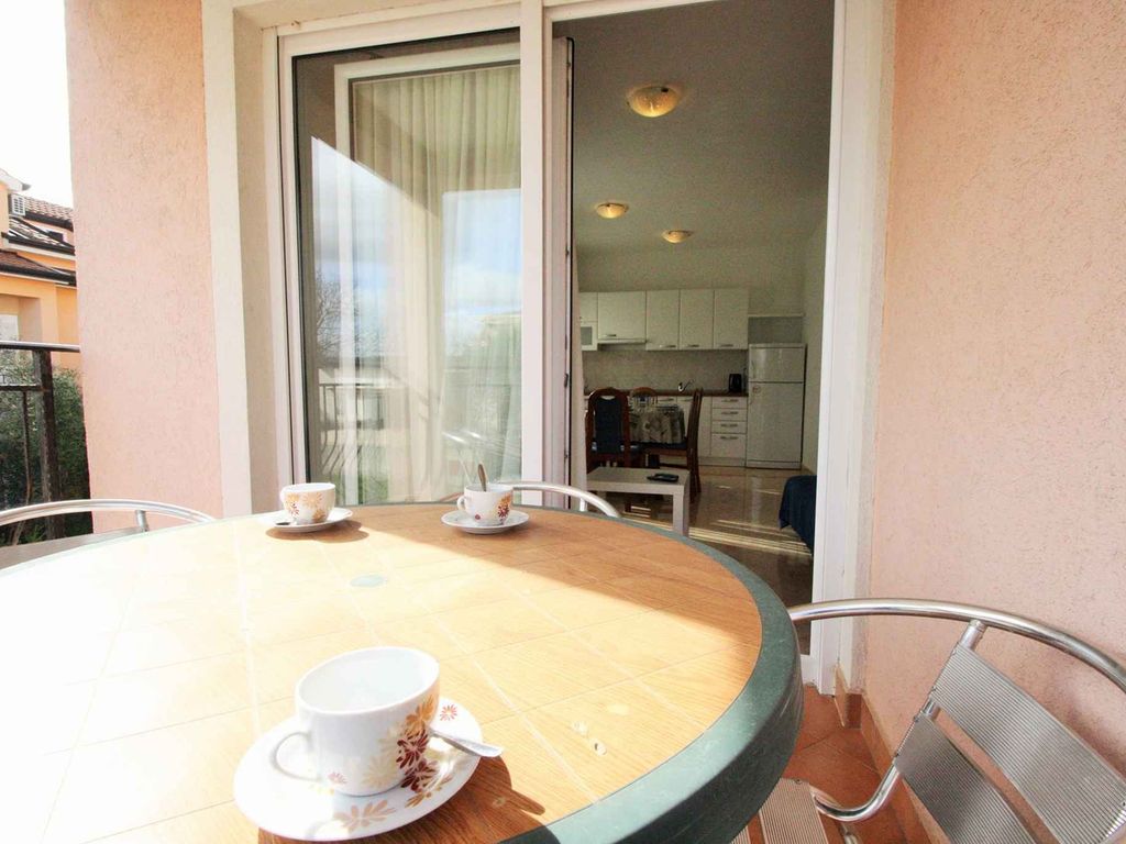Ferienwohnung mit Balkon und Klimaanlage