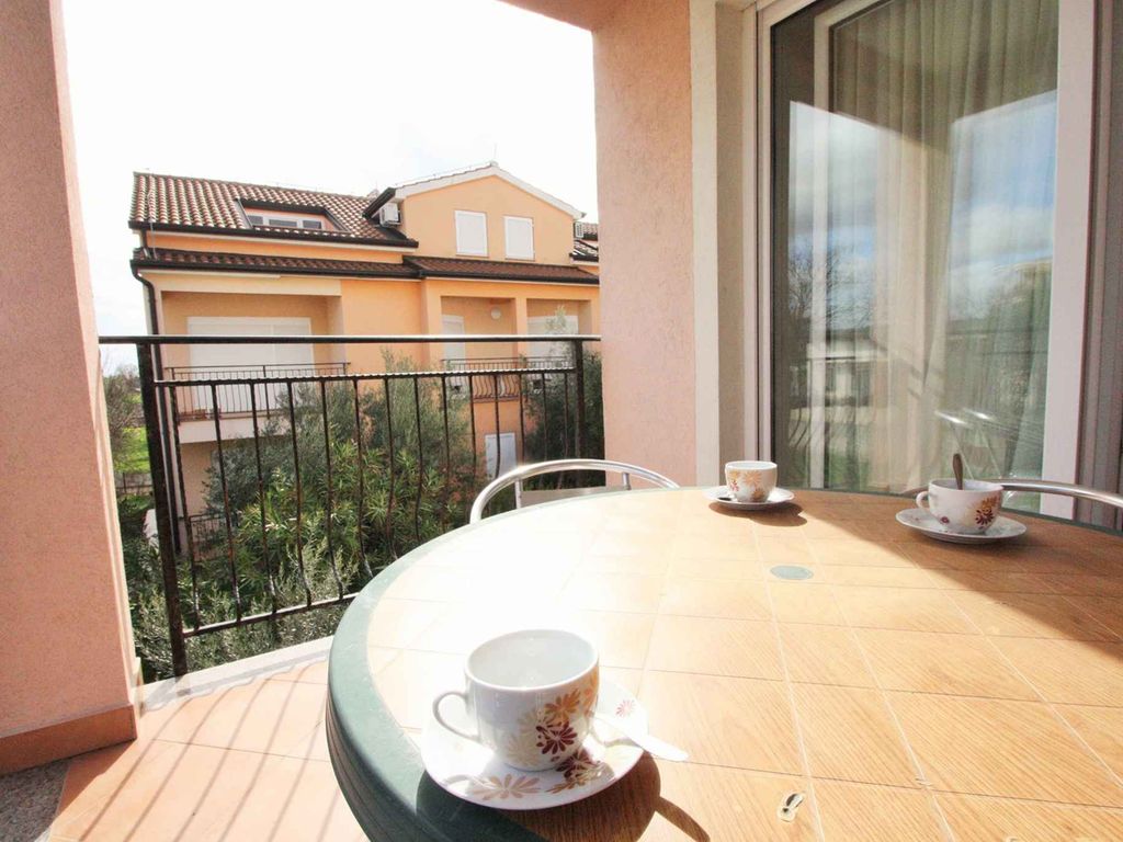 Ferienwohnung mit Balkon und Klimaanlage