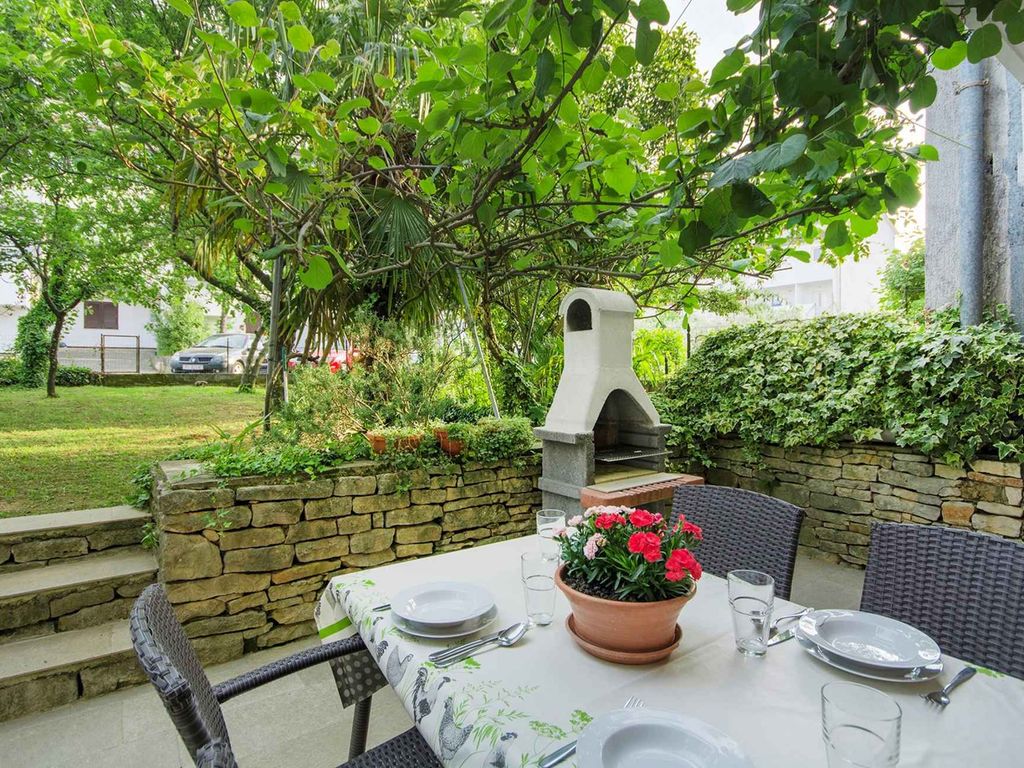 Ferienwohnung mit Klimaanlage und Grill
