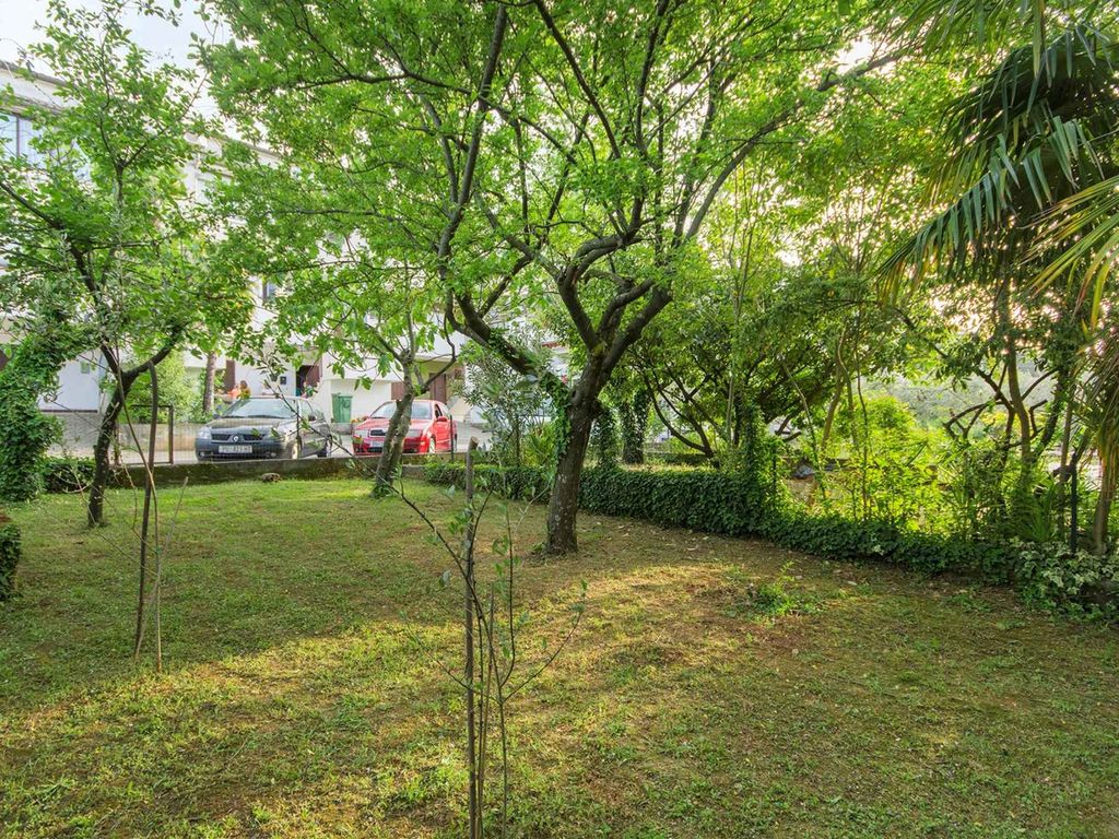 Ferienwohnung mit Klimaanlage und Grill