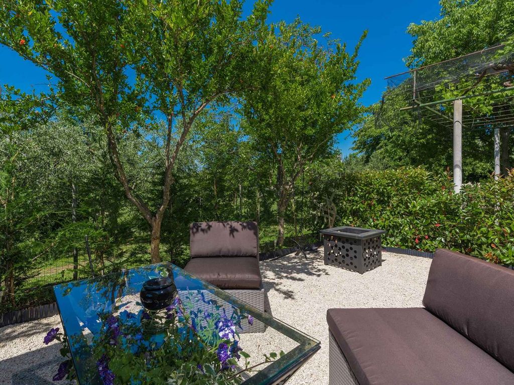 Studio mit Klimaanlage und Terrasse