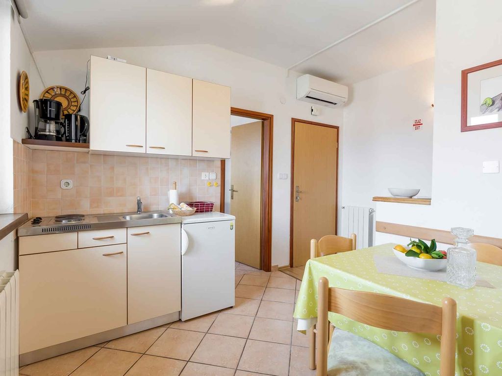 Ferienwohnung mit Meerblick und Klimaanlage