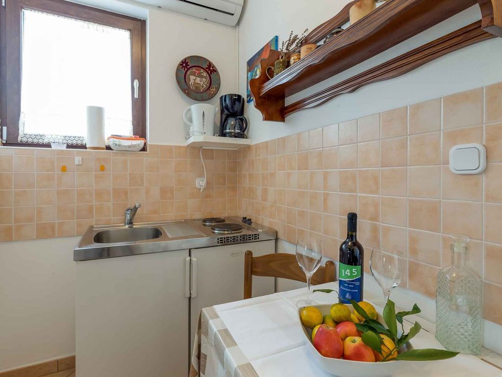 Ferienwohnung mit Spielplatz im Garten
