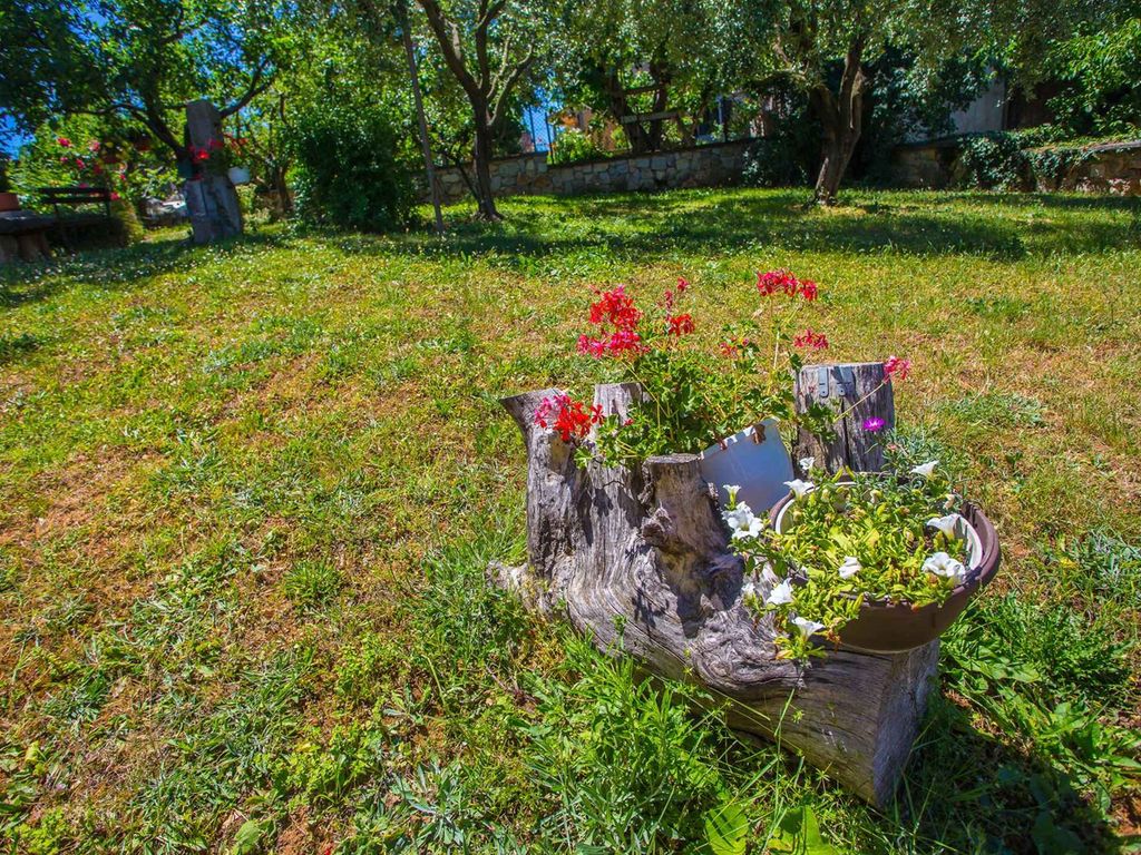 Ferienwohnung mit WLAN und Garten