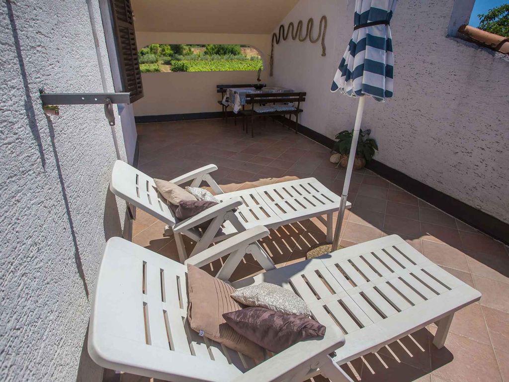 Ferienwohnung mit WLAN und Garten