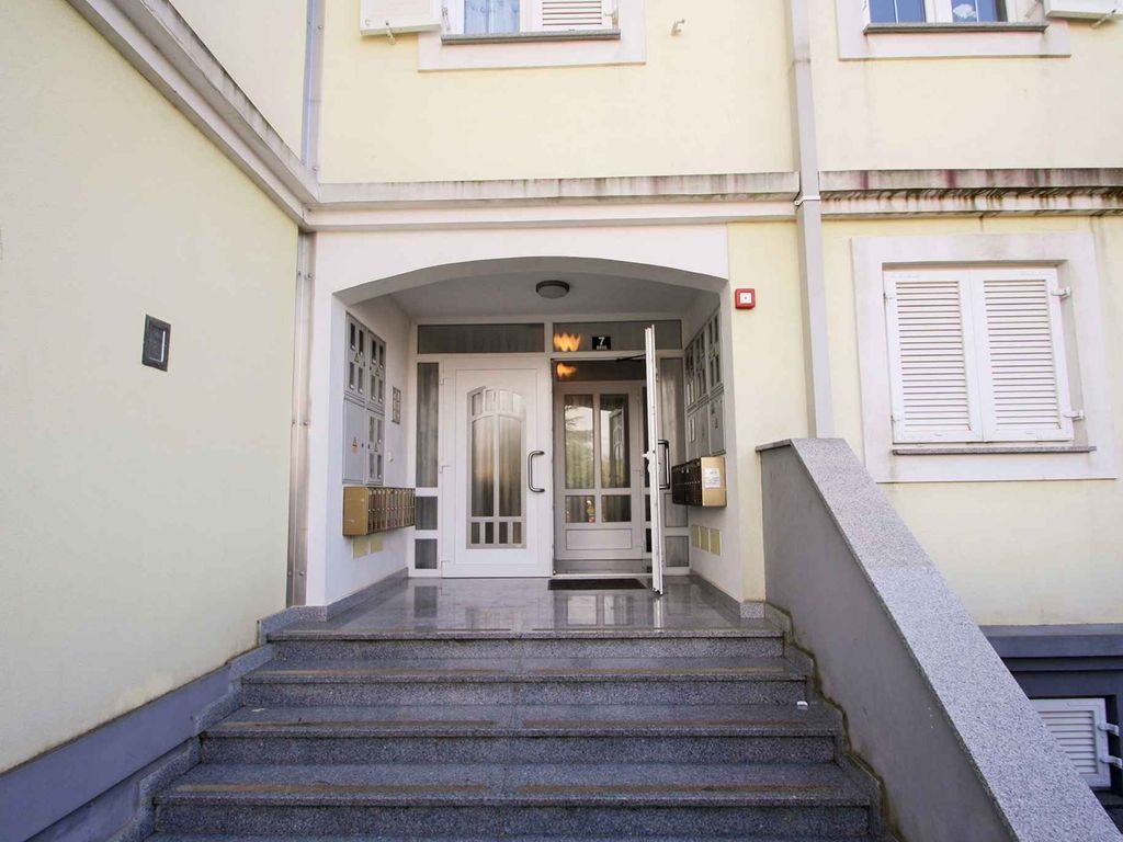 Ferienwohnung mit Balkon
