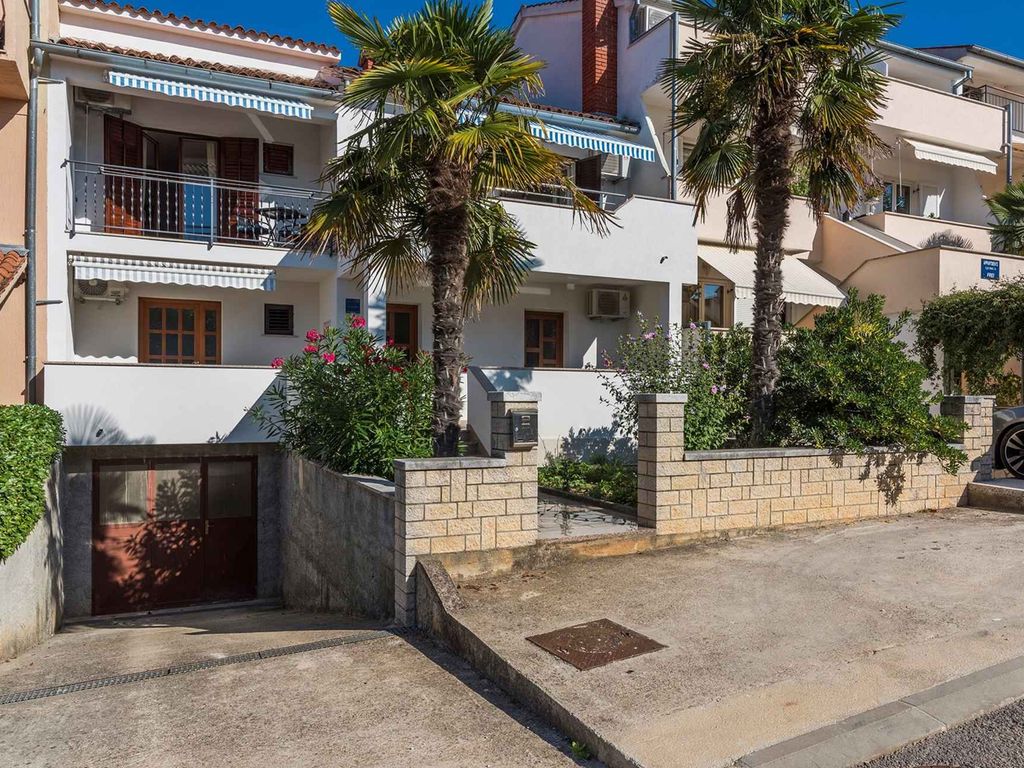 Ferienwohnung mit Terrasse