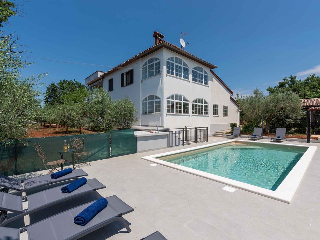 Ferienwohnung mit Pool