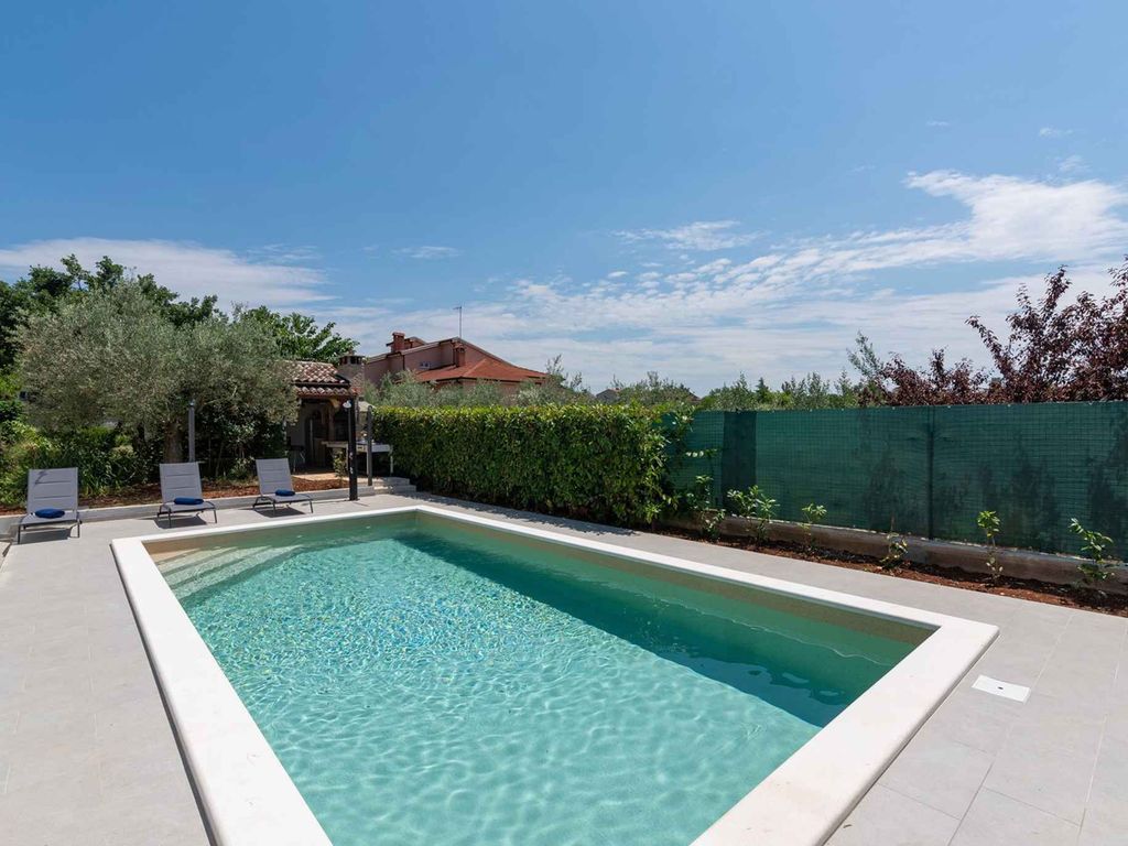 Ferienwohnung mit Pool
