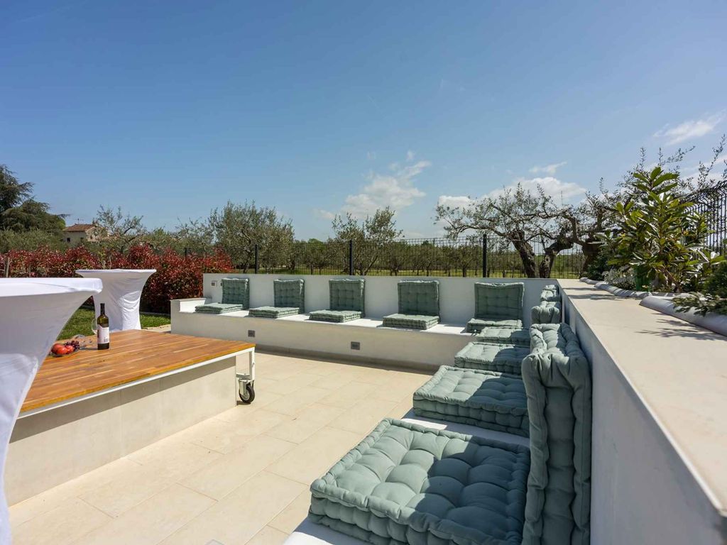 Ferienwohnung mit Klimaanlage und Balkon
