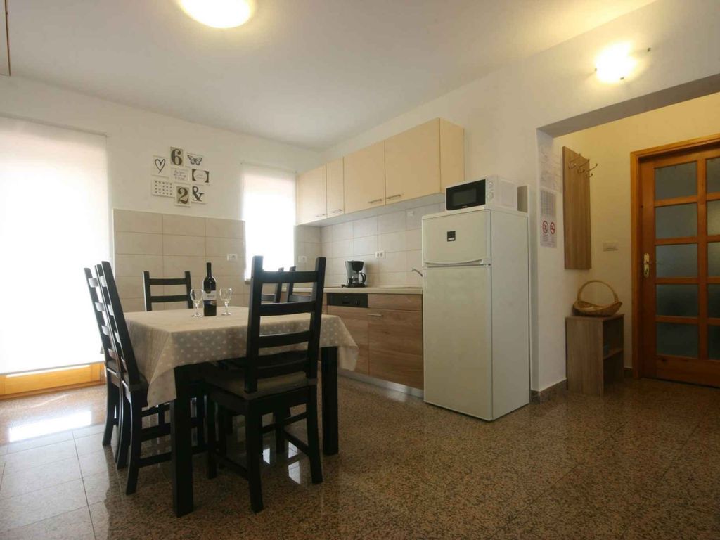 Ferienwohnung mit Balkon und Klimaanlage