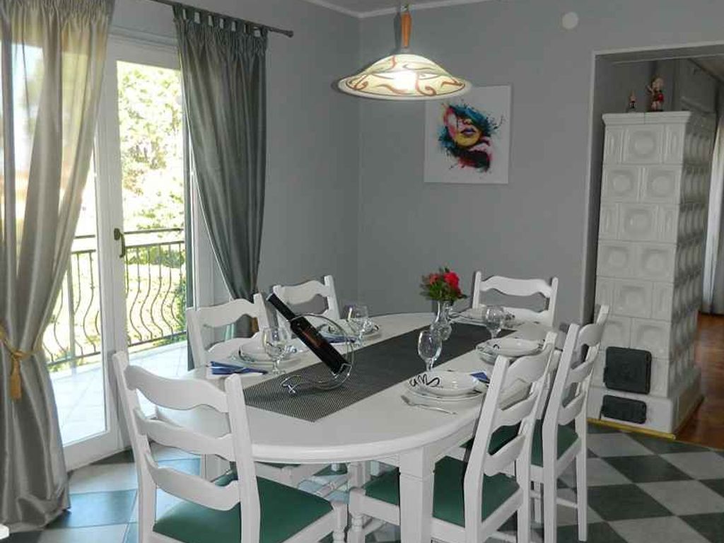 Ferienwohnung mit Balkon und Klimaanlage