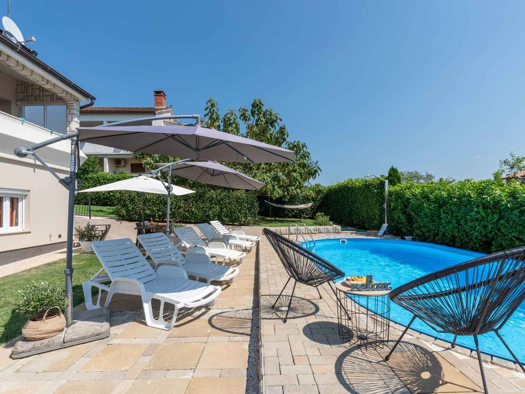 Ferienwohnung mit Pool