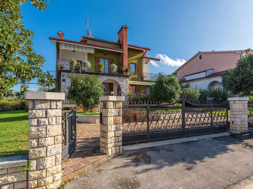 Ferienwohnung mit Terrasse