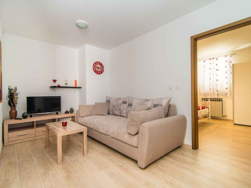 Ferienwohnung mit Terrasse und Klimaanlage