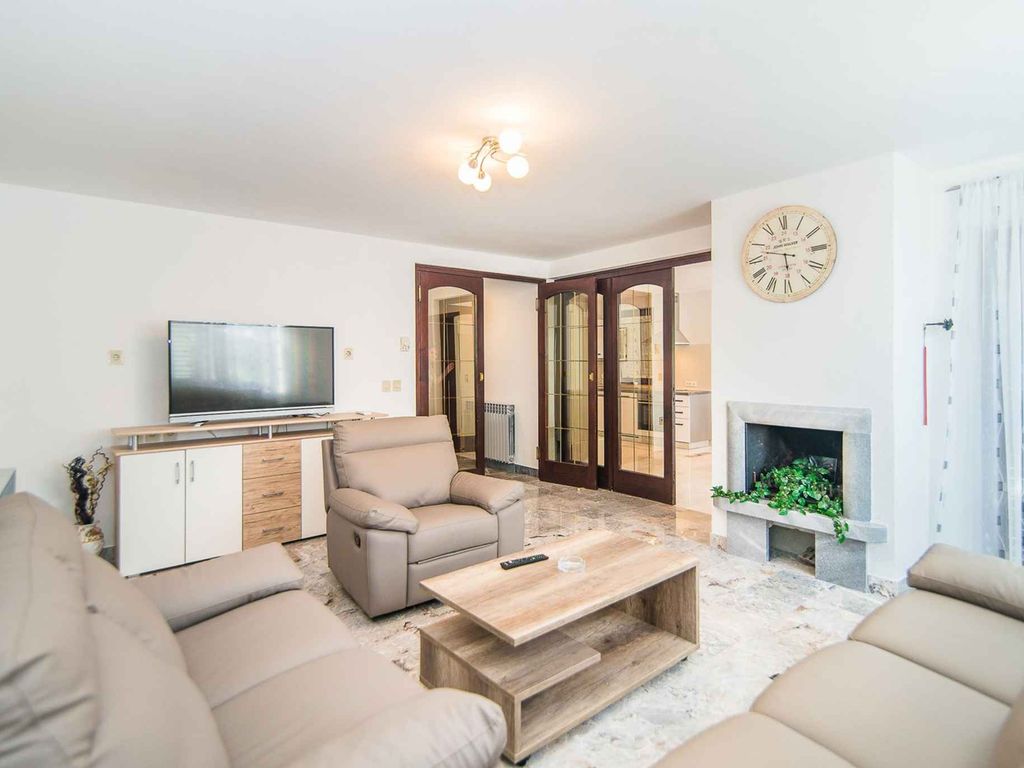 Ferienwohnung mit Terrasse