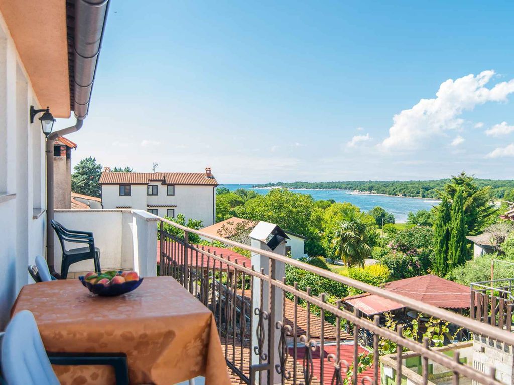 Ferienwohnung mit Balkon