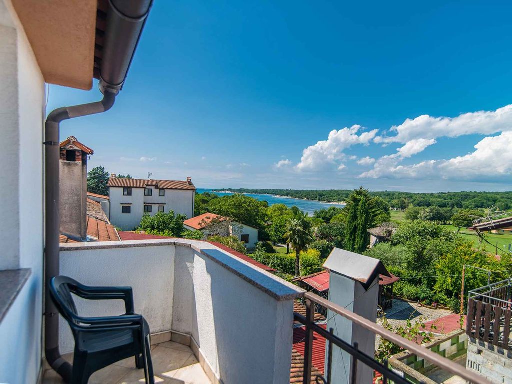 Ferienwohnung mit Balkon