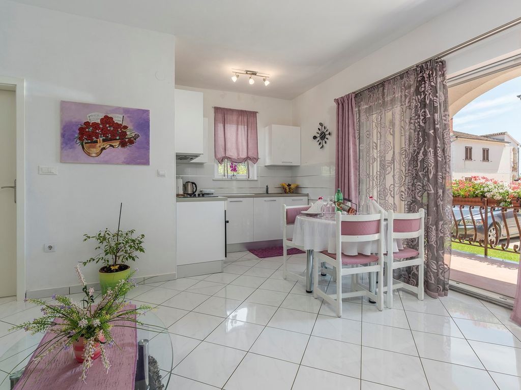 Ferienwohnung mit Terrasse und Klimaanlage