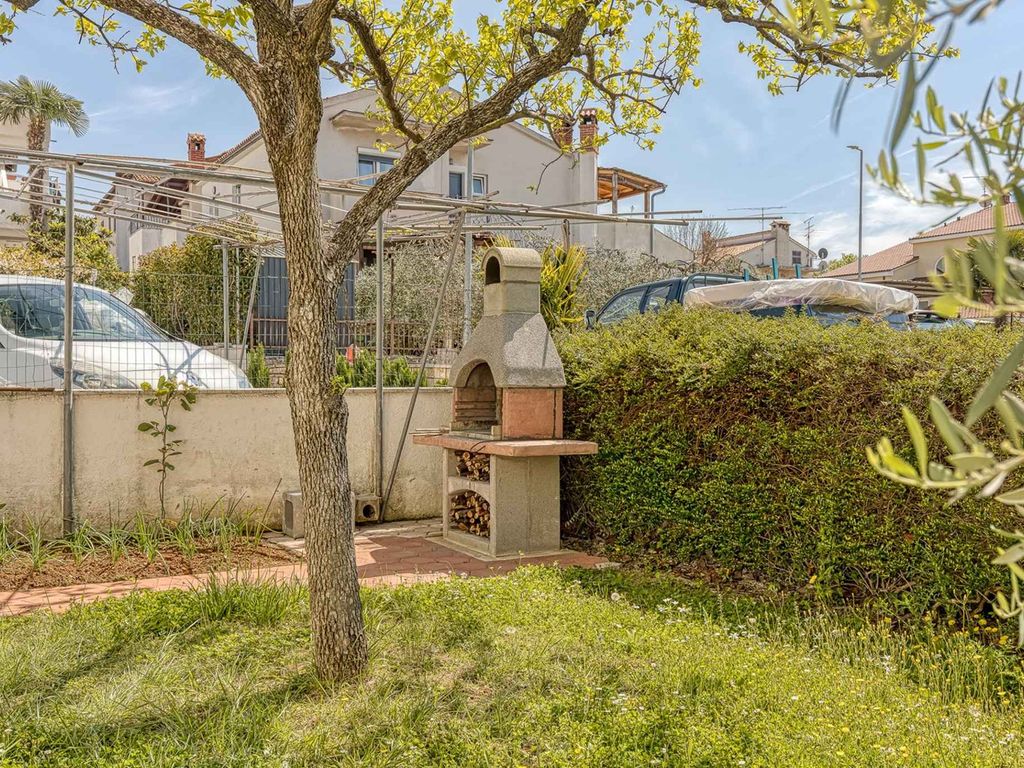 Ferienwohnung mit Klimaanlage und Balkon