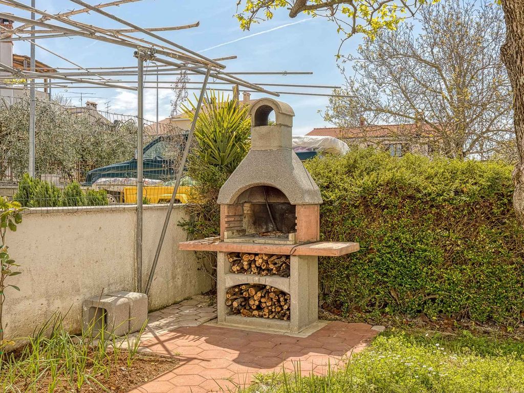 Ferienwohnung mit Klimaanlage und Balkon