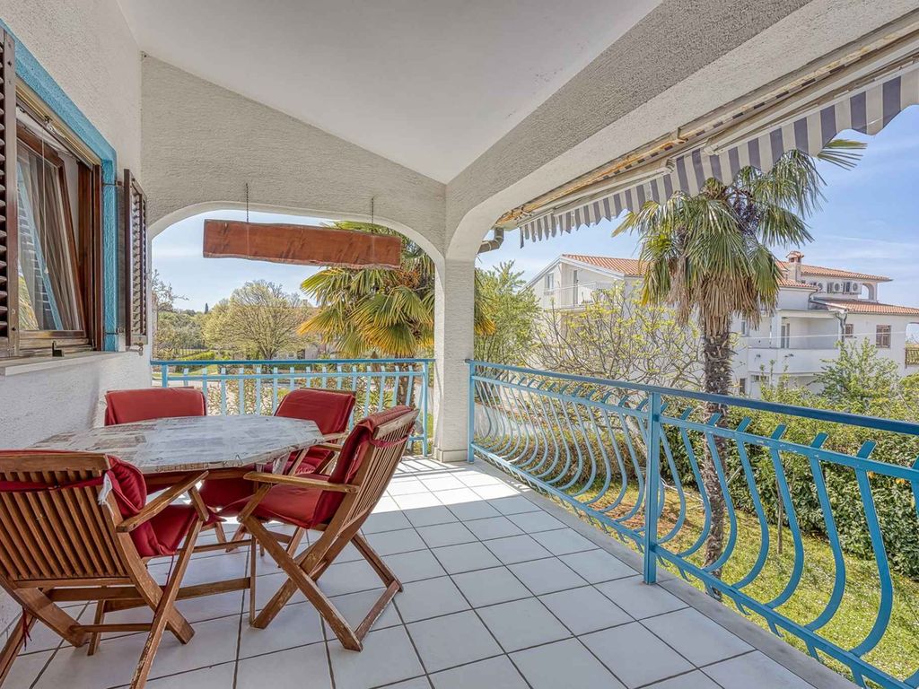Ferienwohnung mit Klimaanlage und Balkon